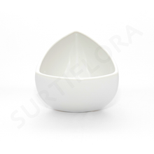 Cargar imagen en el visor de la galería, Maceta Triangular