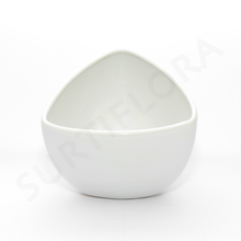 Cargar imagen en el visor de la galería, Maceta Triangular